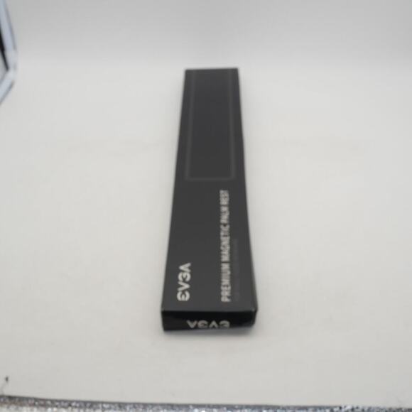 NEW EVGA Premium Magnetic Palm Rest for EVGA Z20/Z12 Gaming Keyboards - Picture 3 of 10